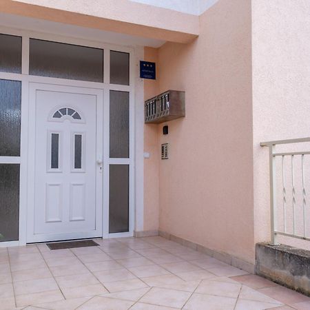 Charmante Wohnung Fusslaeufig Zum Meer In Фунтана Экстерьер фото