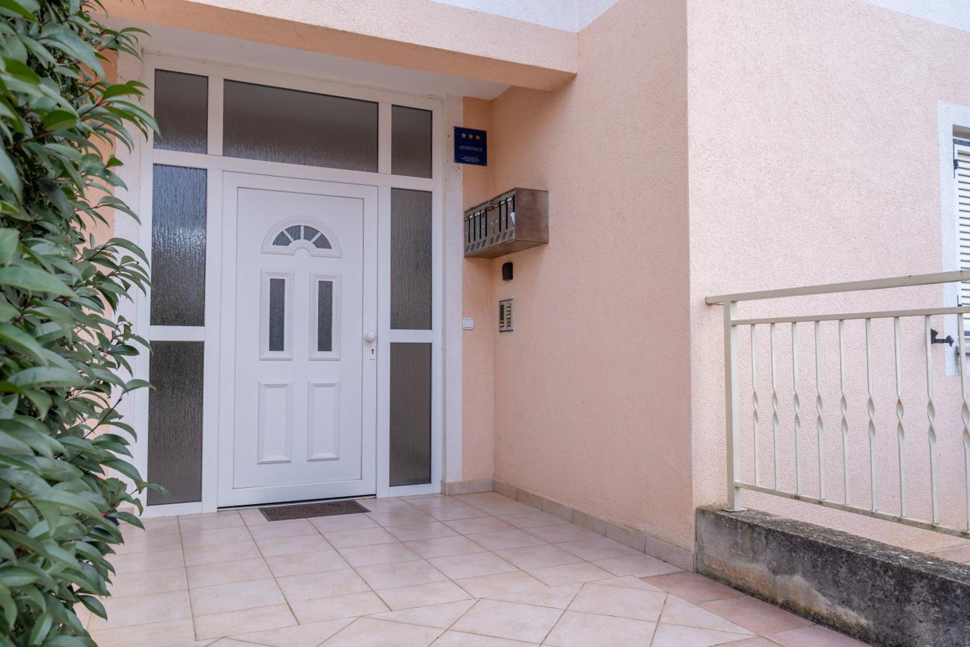 Charmante Wohnung Fusslaeufig Zum Meer In Фунтана Экстерьер фото